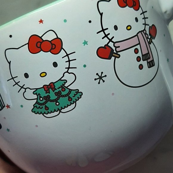 NEW Hello Kitty Christmas Mug 24oz - Picture 7 of 7